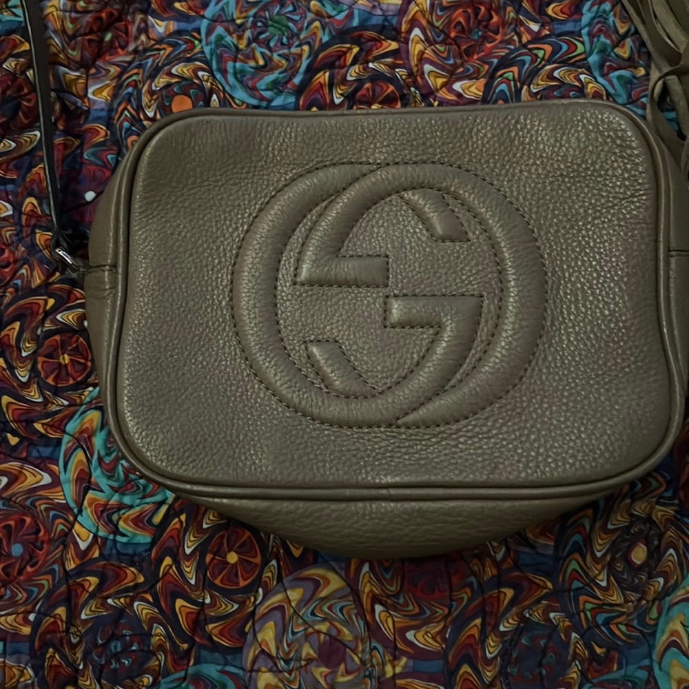 Gucci small leather disco bag